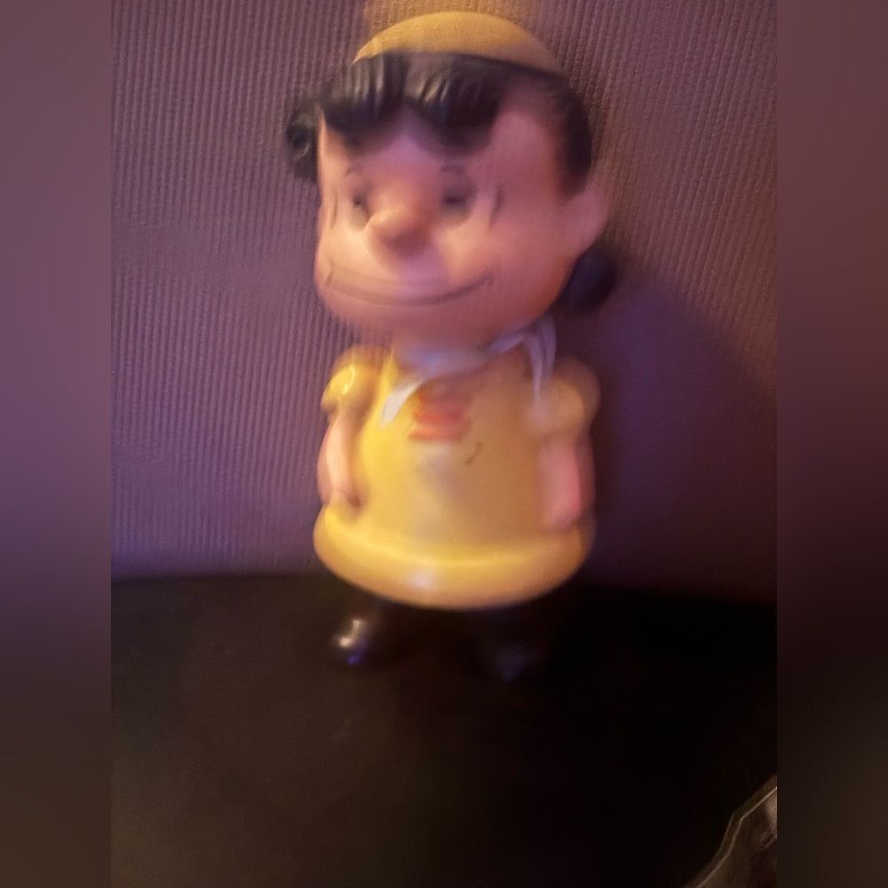 VINTAGE 1958 Hungerford Lucy Peanuts toy United Feature Syndicate Charlie Brown